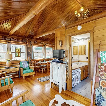 Lake Lucerne - Treehouse Cabin #01 Eureka Springs Dış mekan fotoğraf