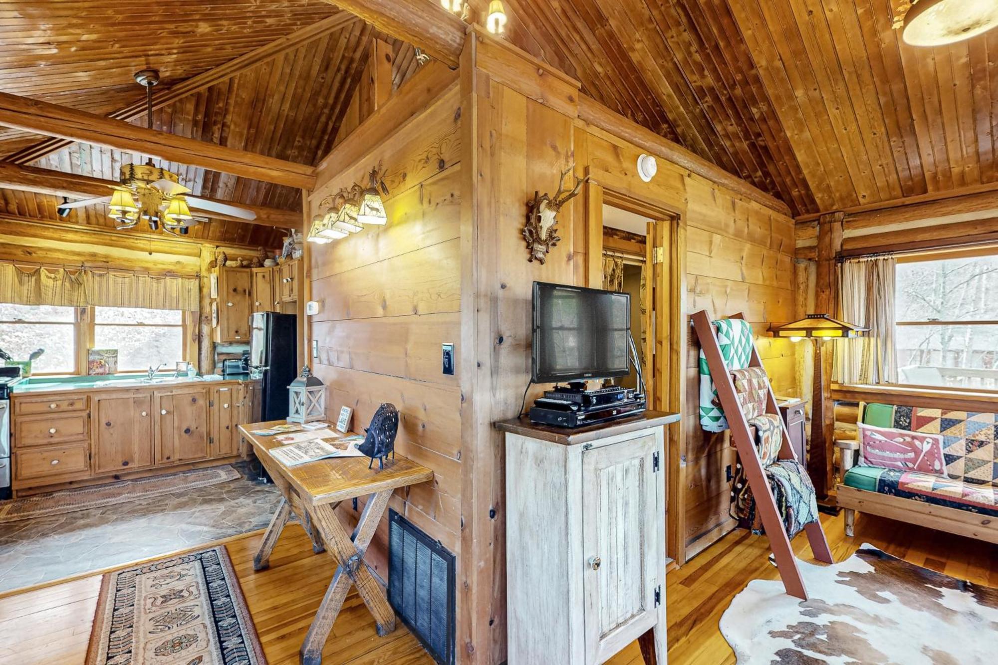 Lake Lucerne - Treehouse Cabin #01 Eureka Springs Dış mekan fotoğraf